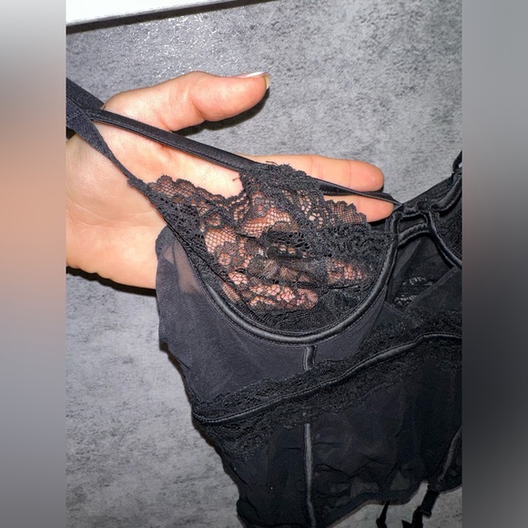 Intimissimi Black Lace Sheer Bustier Corset with Garters - 34B, Size XS-S - Picture 2 of 4